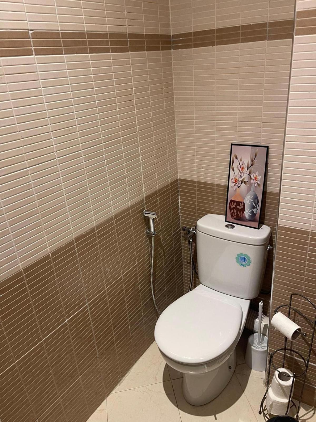 Magnifique Appartement Spacieux Confort Propre Familial 2 Chambres Salon Et Salle A Manger A 20Mn A Pied De Place Jemaa El Fina 4 Piscines Dans Espace De Golf A 12 Mn En Voitures L Entree Est Gratuit Pour La Clientele Ouvert Entre 10H Et 20H Marrákes Kültér fotó